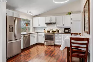 2215 NE 155th St, Vancouver, WA 98686 - Photo 11