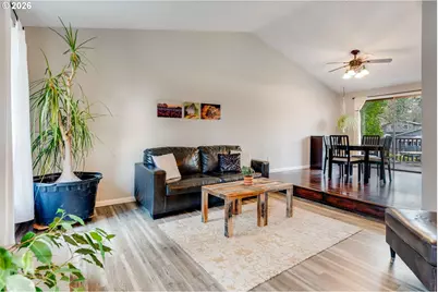 2215 NE 155th St, Vancouver, WA 98686 - Photo 5