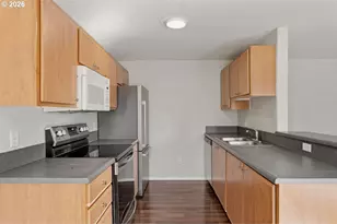 697 NE 162nd Ave, Portland, OR 97230 - Photo 15