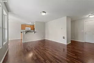 697 NE 162nd Ave, Portland, OR 97230 - Photo 13