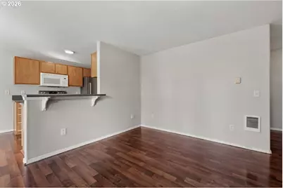 697 NE 162nd Ave #308, Portland, OR 97230 - Photo 7