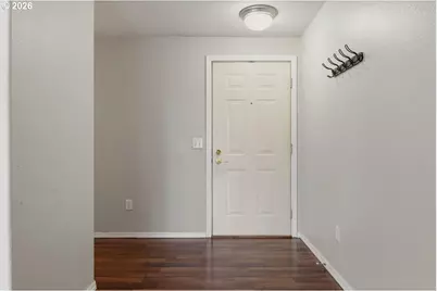 697 NE 162nd Ave #308, Portland, OR 97230 - Photo 5