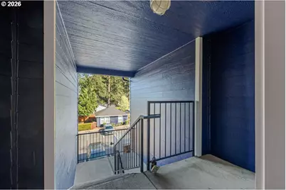 697 NE 162nd Ave #308, Portland, OR 97230 - Photo 3