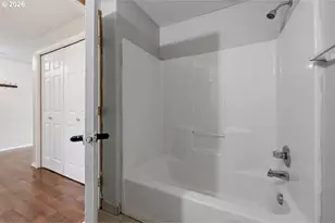 697 NE 162nd Ave, Portland, OR 97230 - Photo 27