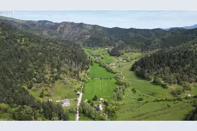 3197 Bilger Creek Rd, Myrtle Creek, OR 97457 - Photo 45