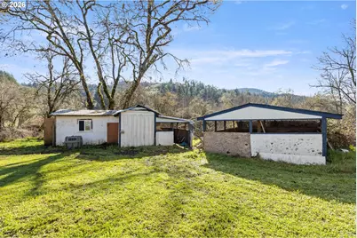 3197 Bilger Creek Rd, Myrtle Creek, OR 97457 - Photo 39