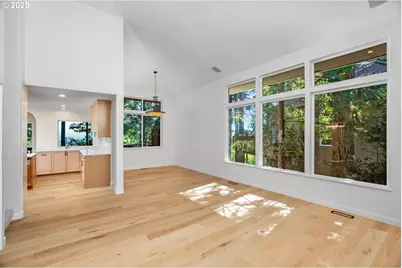 3140 NE Rocky Butte Ln, Portland, OR 97220 - Photo 5