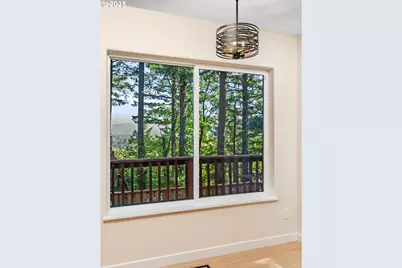 3140 NE Rocky Butte Ln, Portland, OR 97220 - Photo 17