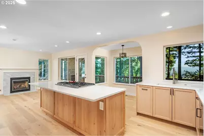 3140 NE Rocky Butte Ln, Portland, OR 97220 - Photo 9