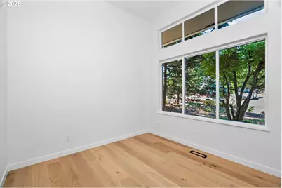 3140 NE Rocky Butte Ln, Portland, OR 97220 - Photo 21