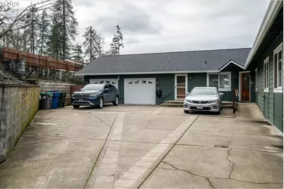 805 Queens Ave, Creswell, OR 97426 - Photo 31
