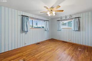 52109 SE 5th St, Scappoose, OR 97056 - Photo 15