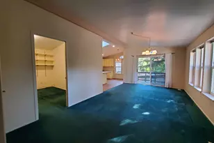 862 Autumn Ln, Glendale, OR 97442 - Photo 5