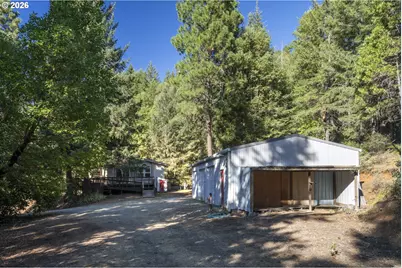 862 Autumn Ln, Glendale, OR 97442 - Photo 31
