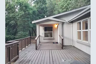 862 Autumn Ln, Glendale, OR 97442 - Photo 21