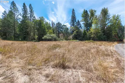 862 Autumn Ln, Glendale, OR 97442 - Photo 31