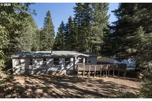862 Autumn Ln, Glendale, OR 97442 - Photo 29