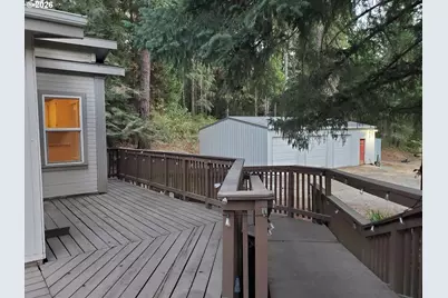 862 Autumn Ln, Glendale, OR 97442 - Photo 23