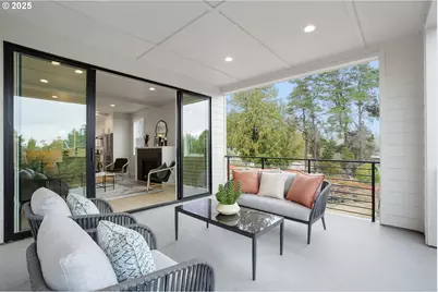 6008 SW 18th Dr, Portland, OR 97239 - Photo 21