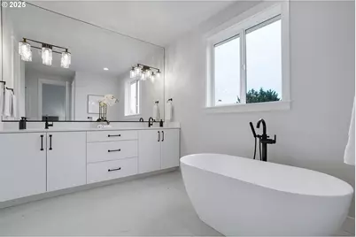 6008 SW 18th Dr, Portland, OR 97239 - Photo 33