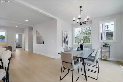 6008 SW 18th Dr, Portland, OR 97239 - Photo 13