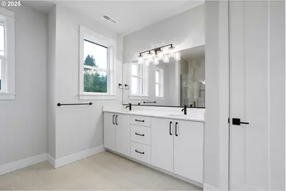 6008 SW 18th Dr, Portland, OR 97239 - Photo 41