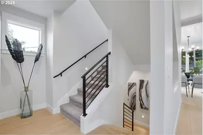 6008 SW 18th Dr, Portland, OR 97239 - Photo 25