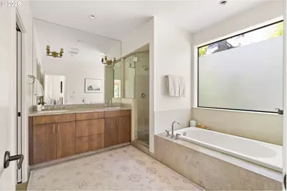 445 NW Skyline Blvd, Portland, OR 97229 - Photo 23