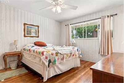 142 NE 10th Ave, Canby, OR 97013 - Photo 15