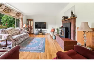 142 NE 10th Ave, Canby, OR 97013 - Photo 5