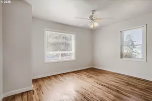8807 NE Sacramento St, Portland, OR 97220 - Photo 15