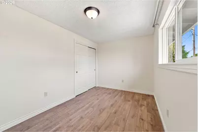2211 E 32nd St, Vancouver, WA 98663 - Photo 15