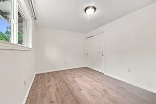 2211 E 32nd St, Vancouver, WA 98663 - Photo 11