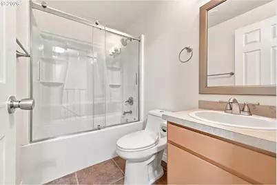 2211 E 32nd St, Vancouver, WA 98663 - Photo 13