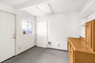 8935 SE Stanley Pl, Portland, OR 97206 - Photo 11