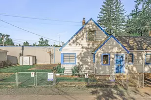 8935 SE Stanley Pl, Portland, OR 97206 - Photo 13
