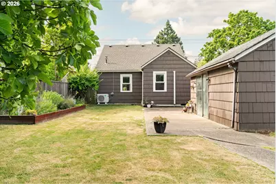 1553 E 2nd St, Newberg, OR 97132 - Photo 29
