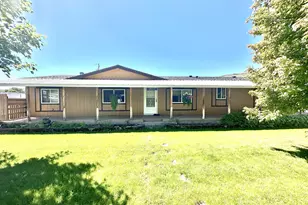 2323 Failing Ave, Baker City, OR 97814 - Photo 1