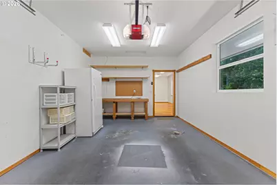 786 Edwards Ave, Coos Bay, OR 97420 - Photo 25