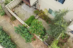 2795 NW Upshur St, Portland, OR 97210 - Photo 47