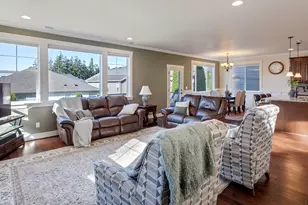 20381 SW Navarre Ln, Beaverton, OR 97007 - Photo 9