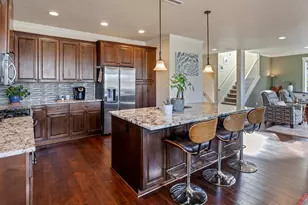 20381 SW Navarre Ln, Beaverton, OR 97007 - Photo 13