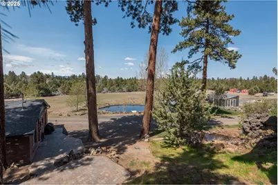 21060 Knott Rd, Bend, OR 97702 - Photo 33