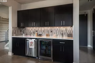 21060 Knott Rd, Bend, OR 97702 - Photo 17