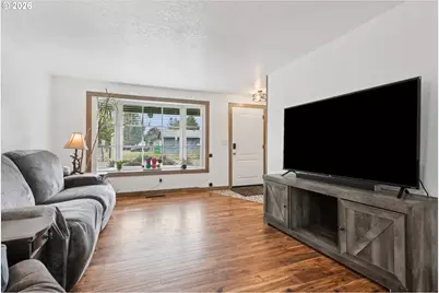 21 NE 194th Ave, Portland, OR 97230 - Photo 7