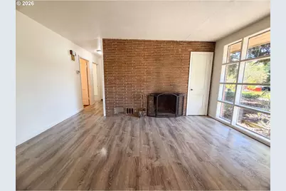 4219 SE Ellis St, Portland, OR 97206 - Photo 11