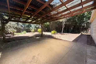 4219 SE Ellis St, Portland, OR 97206 - Photo 9