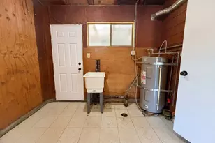 4219 SE Ellis St, Portland, OR 97206 - Photo 7