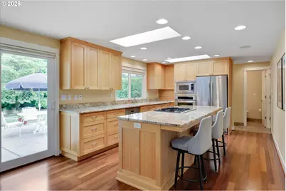 2790 N Maple St, Canby, OR 97013 - Photo 9