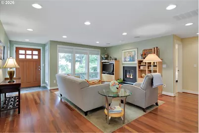 2790 N Maple St, Canby, OR 97013 - Photo 5